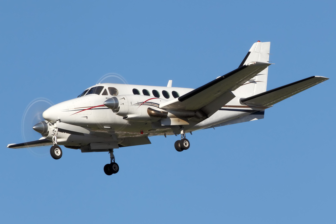 King Air 100private jet charter
