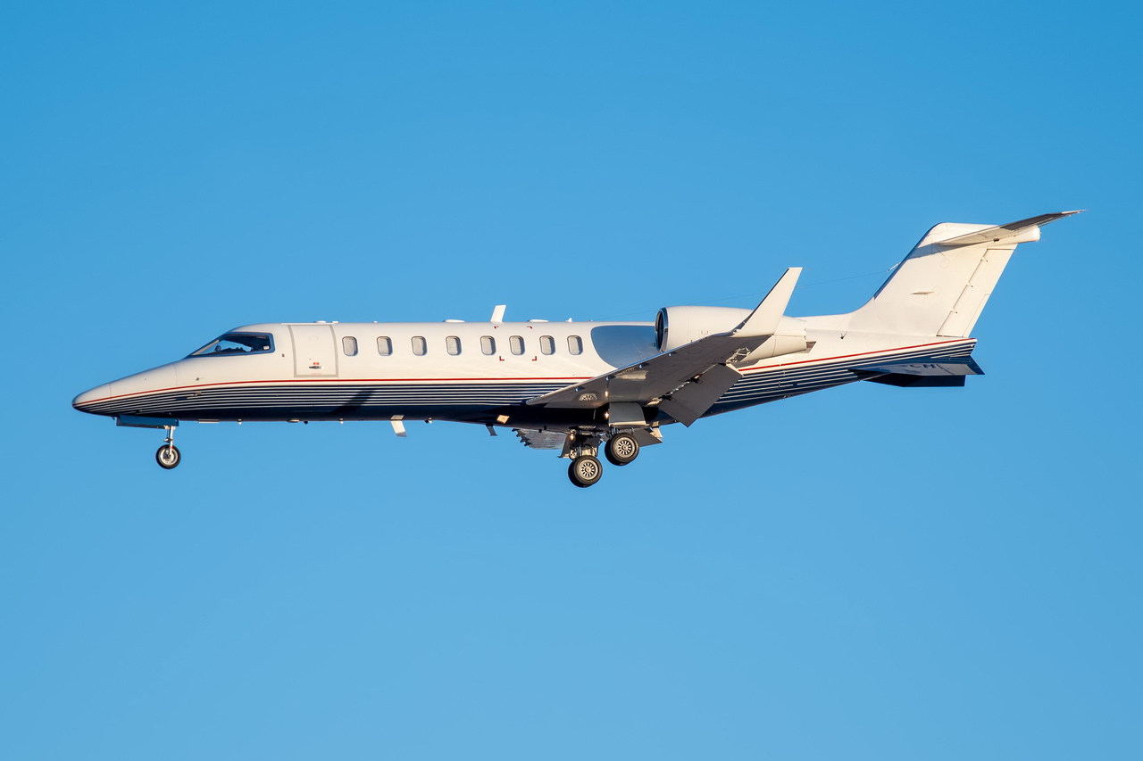 Learjet 45private jet charter